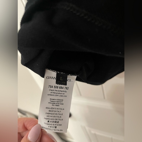 Versace Mens Polo worn only once - Picture 8 of 8